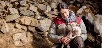 La ganadera española Clara Benito, galardonada en la II edición de los Premios de la Agricultura Ecológica de la UE