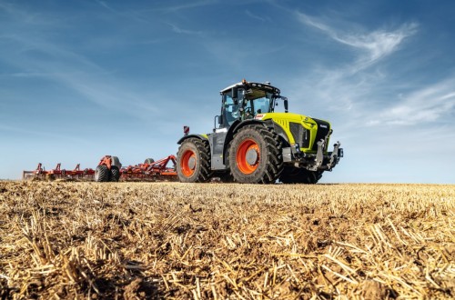 Claas amplía su gama de tractores con la nueva serie Xerion 12 de hasta 653 CV de potencia