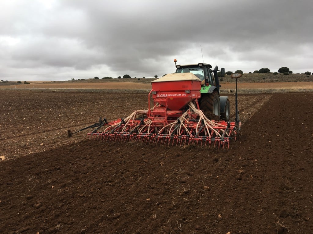 Más de un millar de beneficiarios de la subvención estatal de 9,5 M€ del Plan Renove 2023 de maquinaria agrícola