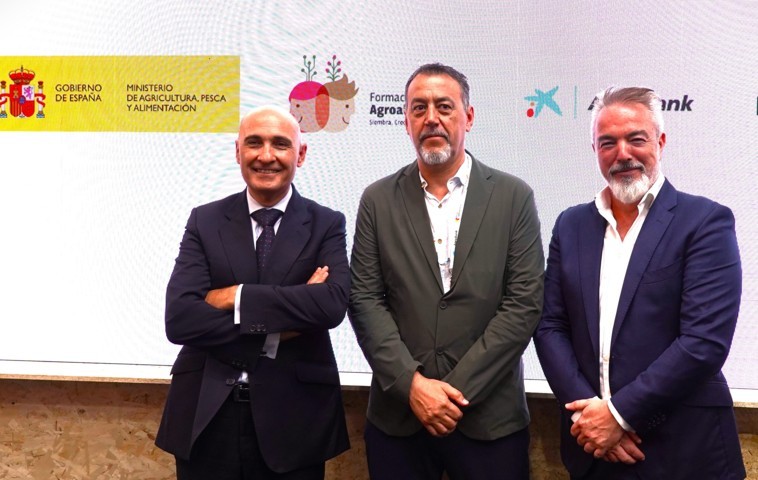 CaixaBank lanza la II convocatoria del AgroBank Tech Digital INNovation para impulsar la transformación del sector