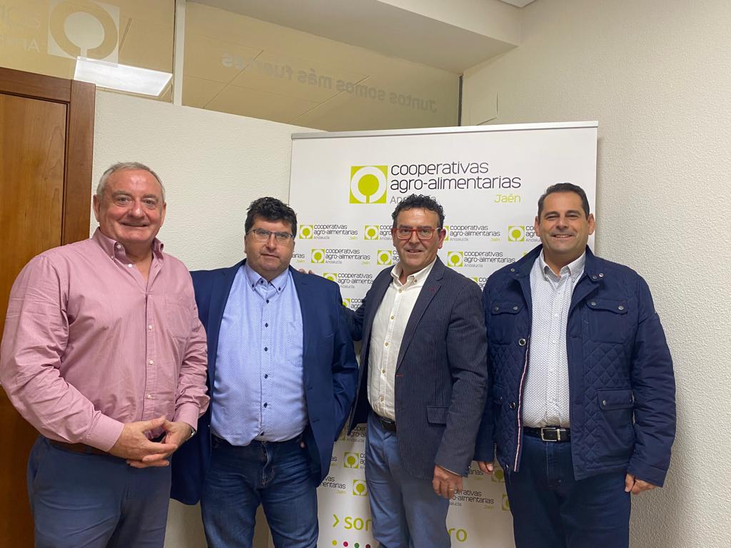 Primer acuerdo intercooperativo para molturar aceituna en común en Jaén en la campaña 2023/24
