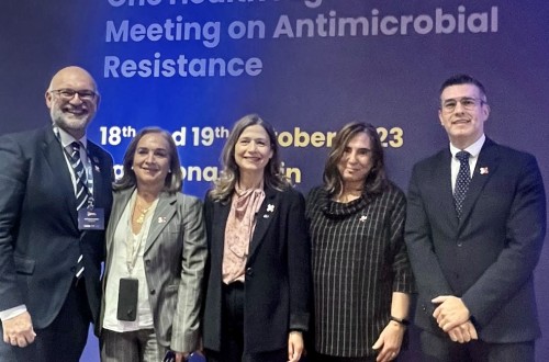 Veterindustria, presente en un encuentro de alto nivel sobre resistencia antimicrobiana