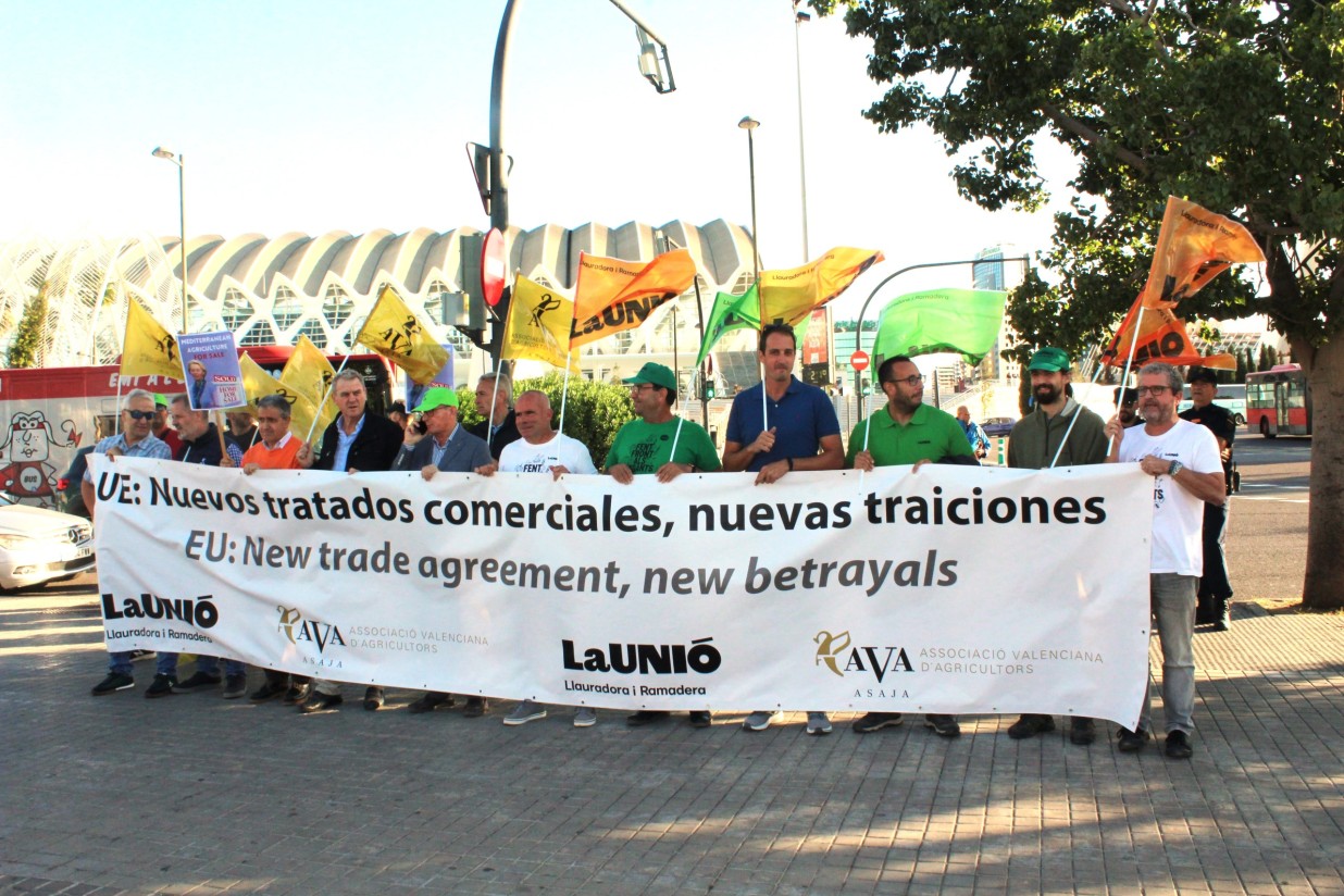 Organizaciones agrarias valencianas protestan contra los acuerdos comerciales con terceros países