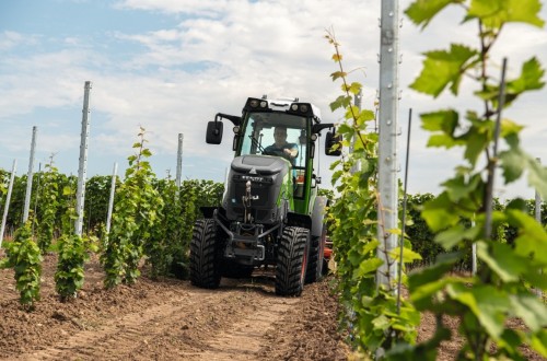 El tractor 100% eléctrico Fendt e107 Vario V comenzará a fabricarse el próximo verano