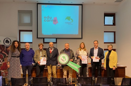 Ternera Asturiana y Educarne suscriben un acuerdo para formar a carniceros