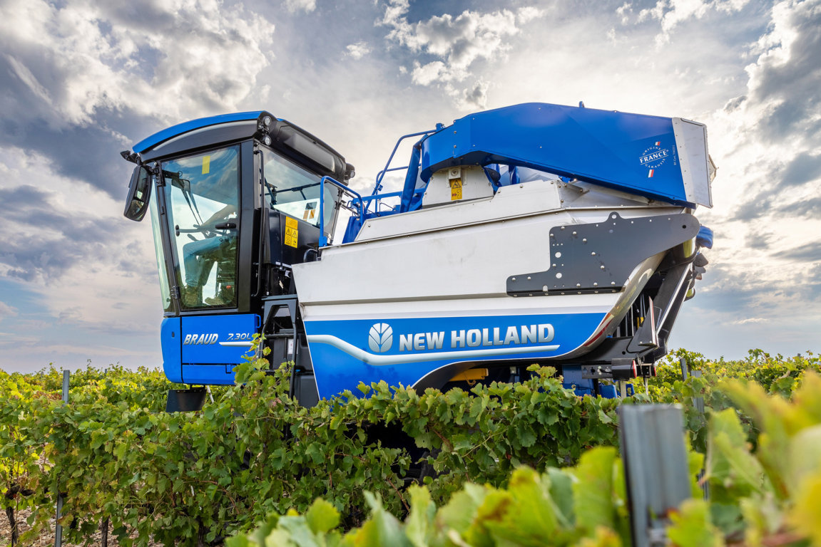 New Holland actualiza su gama de vendimiadoras compactas autopropulsadas Braud