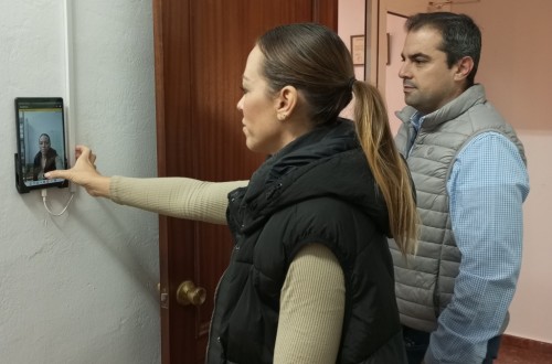 Viveros Sevilla elige el software de Raw Data para digitalizar la gestión de personal en sus invernaderos