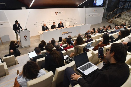 OIVE presentó el estudio que detalla la relevancia económica y social del vino en España