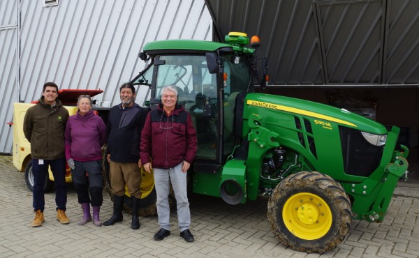 John Deere 5130 ML, específicamente diseñado para cultivos de alto valor