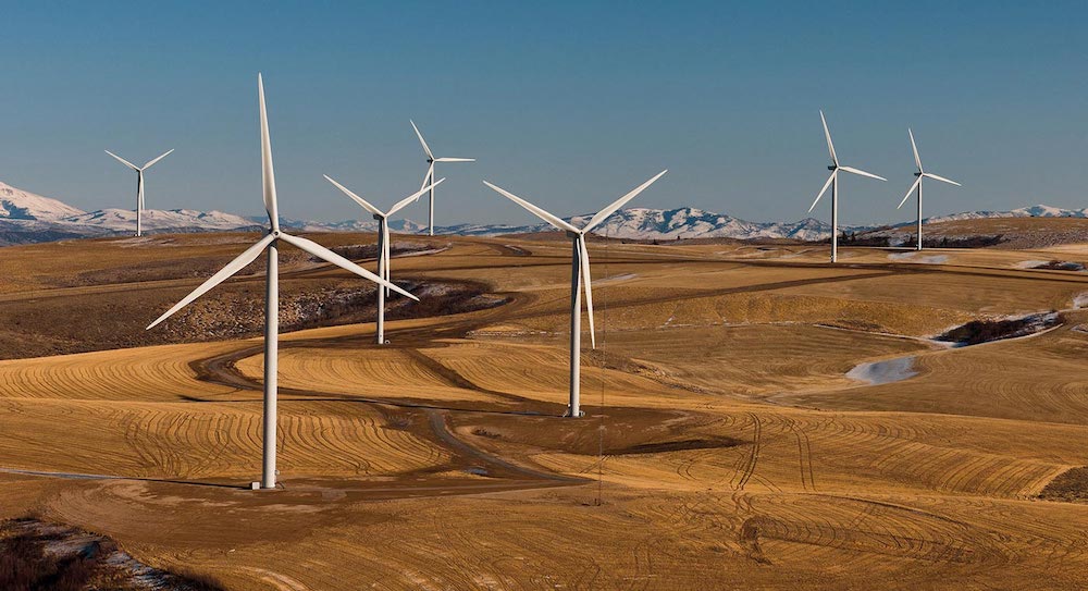 Aragón presenta el proyecto de Ley para la creación de impuestos medioambientales sobre parques eólicos y fotovoltaicos