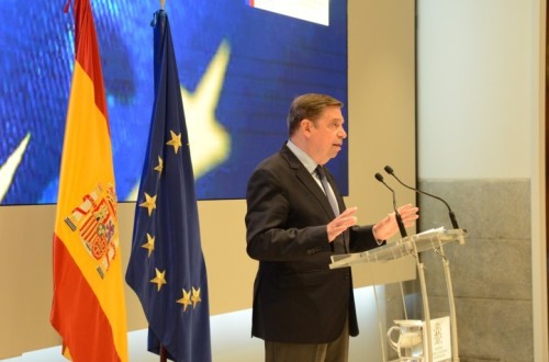 Luis Planas asegura que las importaciones de Mercosur cumplirán «estrictamente» las reglas europeas