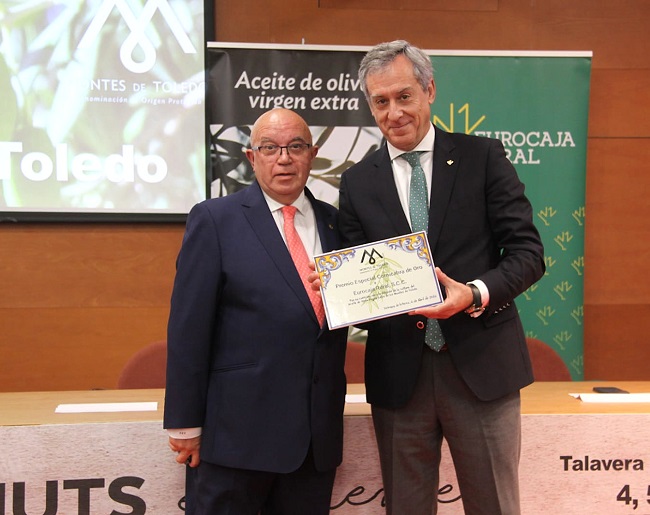 Eurocaja Rural, recibe el premio ‘Cornicabra de Oro’ por la DOP Aceite Montes de Toledo