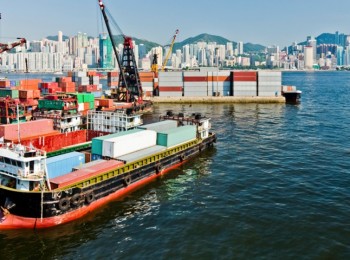 El superávit del comercio agroalimentario de la UE cayó un 24% en mayo