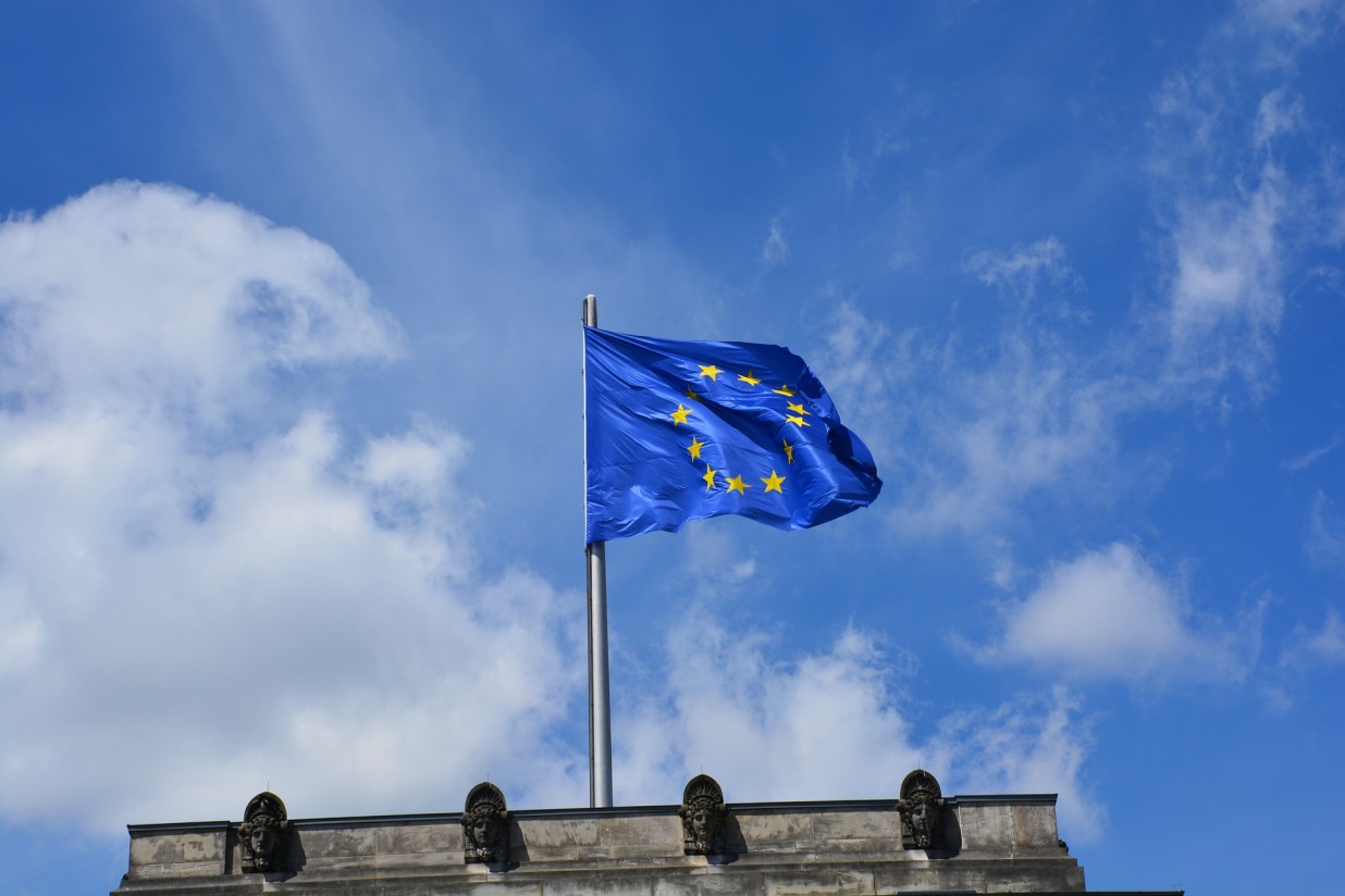 Bruselas lanza una consulta pública para elevar las cuantías de las ayudas de Estado «de minimis» al agro europeo
