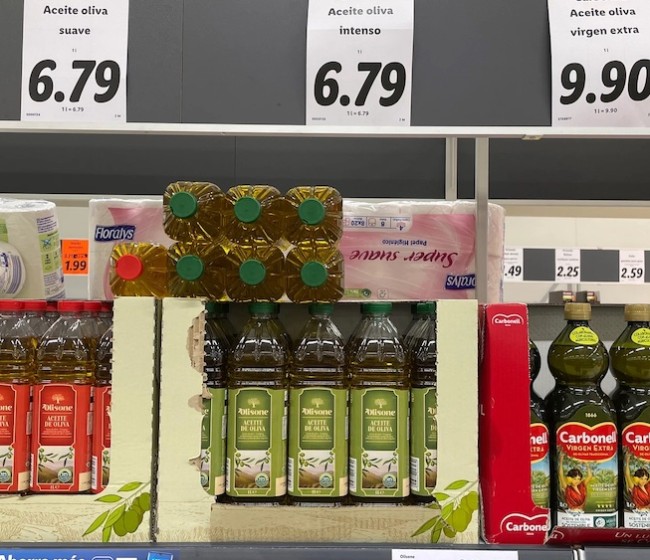 Los precios de los alimentos registran un aumento del 2,4% anual: frutas (+10,4%) y aceite y grasas (-30,3%)
