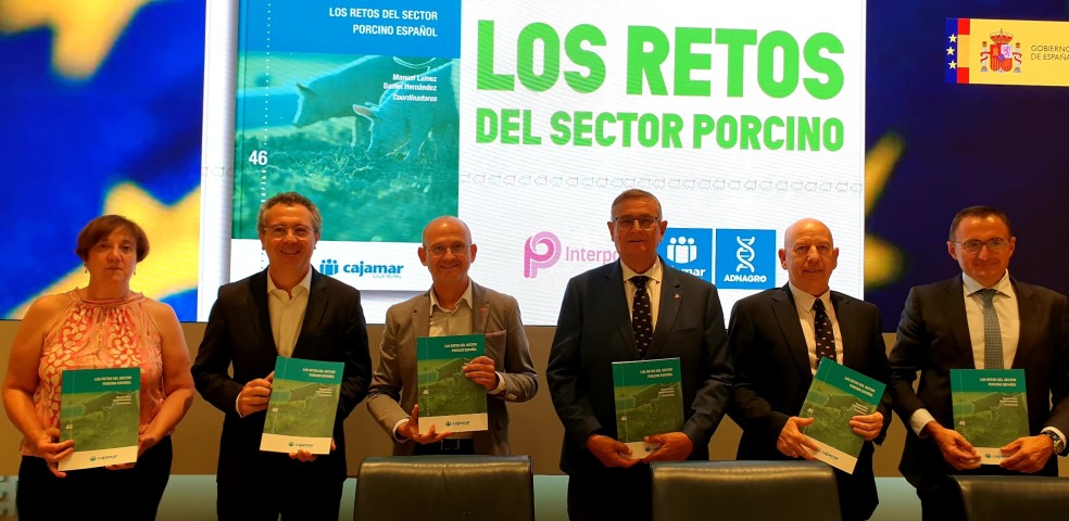 Cajamar e Interporc libro sector porcino