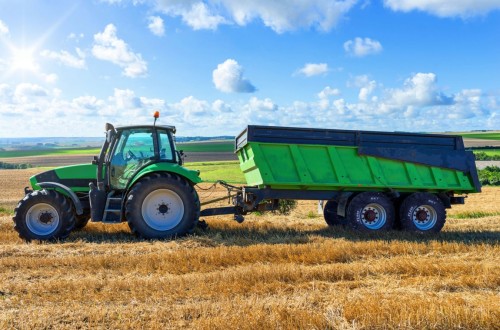 FL 695, el nuevo neumático de BKT para remolques agroindustriales