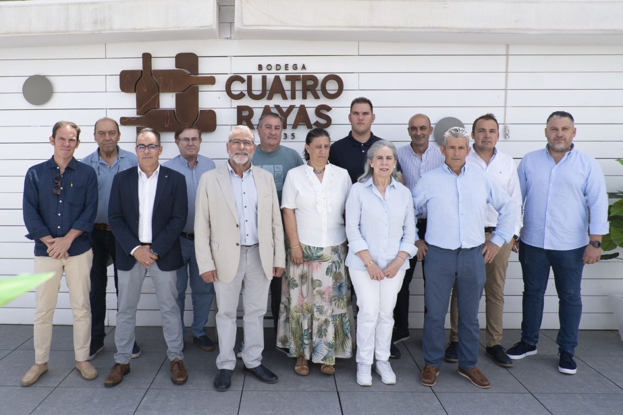 La bodega cooperativa Cuatro Rayas facturó un récord de 35 M€ en 2023 y ampliará instalaciones y viñedo