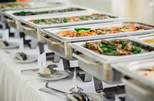 Competencia desmantela tres cárteles de suministro de alimentos a colectividades