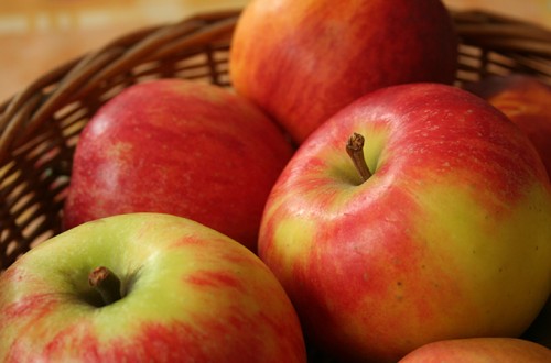 Cooperativas estima más cosecha nacional de manzanas pero mucho menos de peras en 2024/25