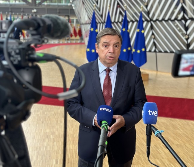 Luis Planas considera «insuficientes» los cambios al próximo presupuesto de UE propuestos por Von der Leyen