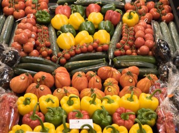 Las importaciones españolas de frutas y hortalizas crecen un 7% en volumen y un 13% en valor hasta mayo de 2025