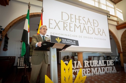 La D.O.P. Dehesa de Extremadura renueva su imagen para impulsar el ibérico extremeño