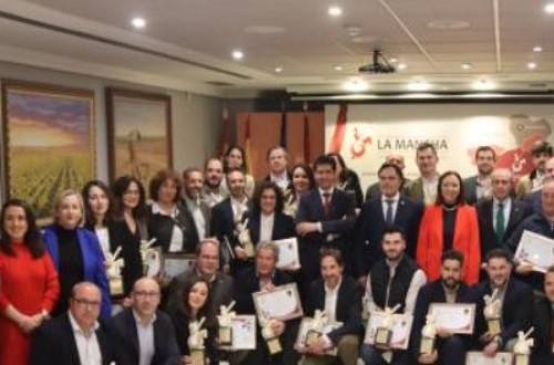 Castilla-La Mancha celebra el crecimiento del vino y su récord de exportaciones