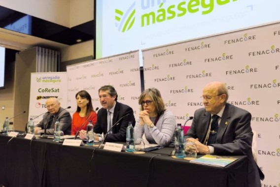 Fenacore pide que el Ministerio de Transportes asuma las competencias del agua