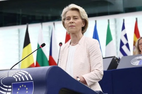 Ursula von der Leyen asegura que Bruselas tiene «un plan sólido» para contraatacar a los aranceles globales de EEUU