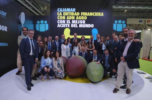 Cajamar muestra cómo mejorar la eficiencia y competitividad en el sector olivarero en Expoliva 2025