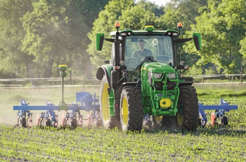 John Deere cierra el primer semestre fiscal con un beneficio neto de 2.673 millones de dólares