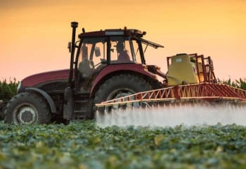 Las ventas de pesticidas en la UE bajan otro 9% en 2023, el nivel más bajo de la serie histórica