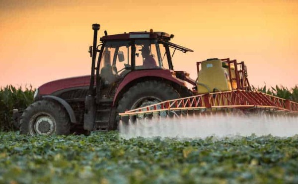 Las ventas de pesticidas en la UE bajan otro 9% en 2023, el nivel más bajo de la serie histórica