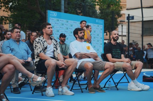 One Team, BKT y la Fundación Ricky Rubio se unen para renovar una histórica cancha de baloncesto en Badalona