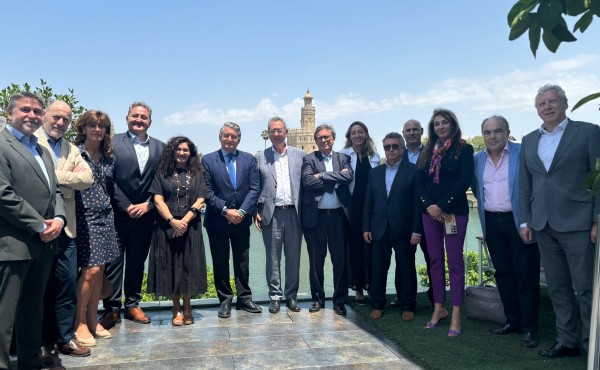 Mapfre reúne en Sevilla a su consejo asesor agropecuario