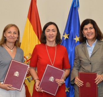 El MAPA y AEEA firman un convenio para impulsar la sostenibilidad de las explotaciones agrarias