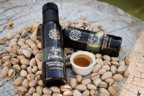 Grupo Pistacyl lanza el primer aceite de pistacho de Castilla y León