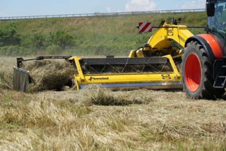 Kverneland presenta el hilerador ROC RS 920