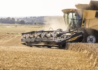Cosechadoras Segura continúa apostando por MacDon