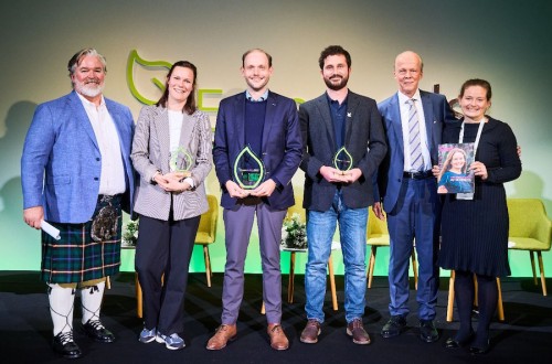 Polyfly, premiada en Euroseeds 2025 por su solución de polinización con sírfidos