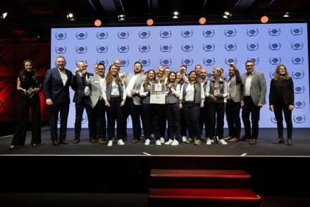 Fendt celebra un triple éxito en Agritechnica: al Fendt 832 Vario y a la ForageQualityCam