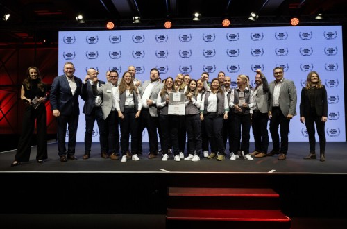 Fendt celebra un triple éxito en Agritechnica: al Fendt 832 Vario y a la ForageQualityCam