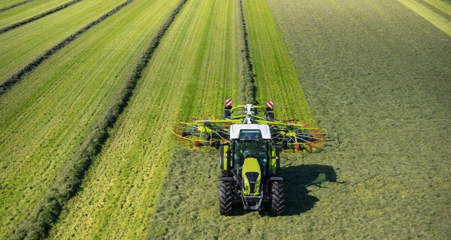 tractor media potencia claas arion 400