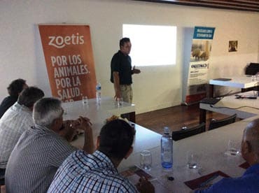 Zoetis aborda las principales parasitosis del ovino en una jornada en Ciudad Real