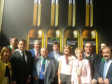 La ministra de Agricultura inaugura la XVII Feria Internacional del Aceite de Oliva, Expoliva